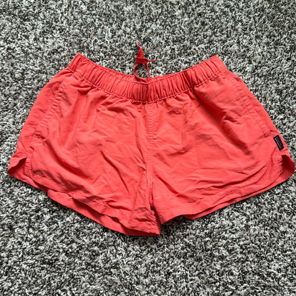 Patagonia coral XS shorts
